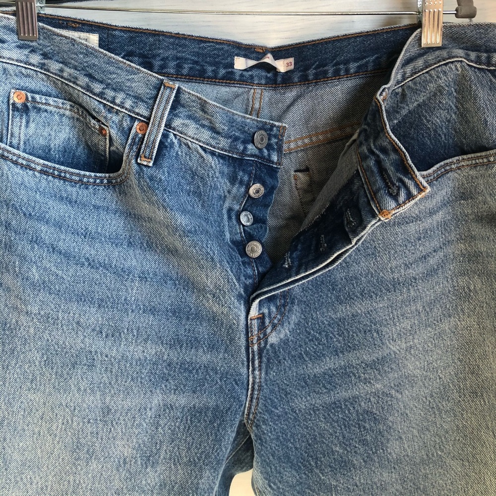 Levi’s Wedgie Jeans
